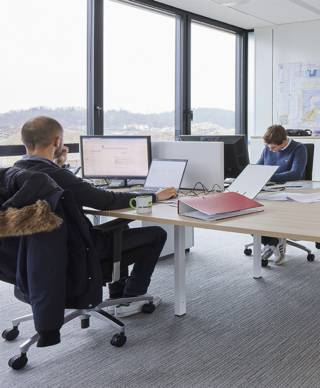 Les Maçons Parisiens, individual and collective workspaces